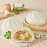 Bánh bao nhân thịt trứng cút